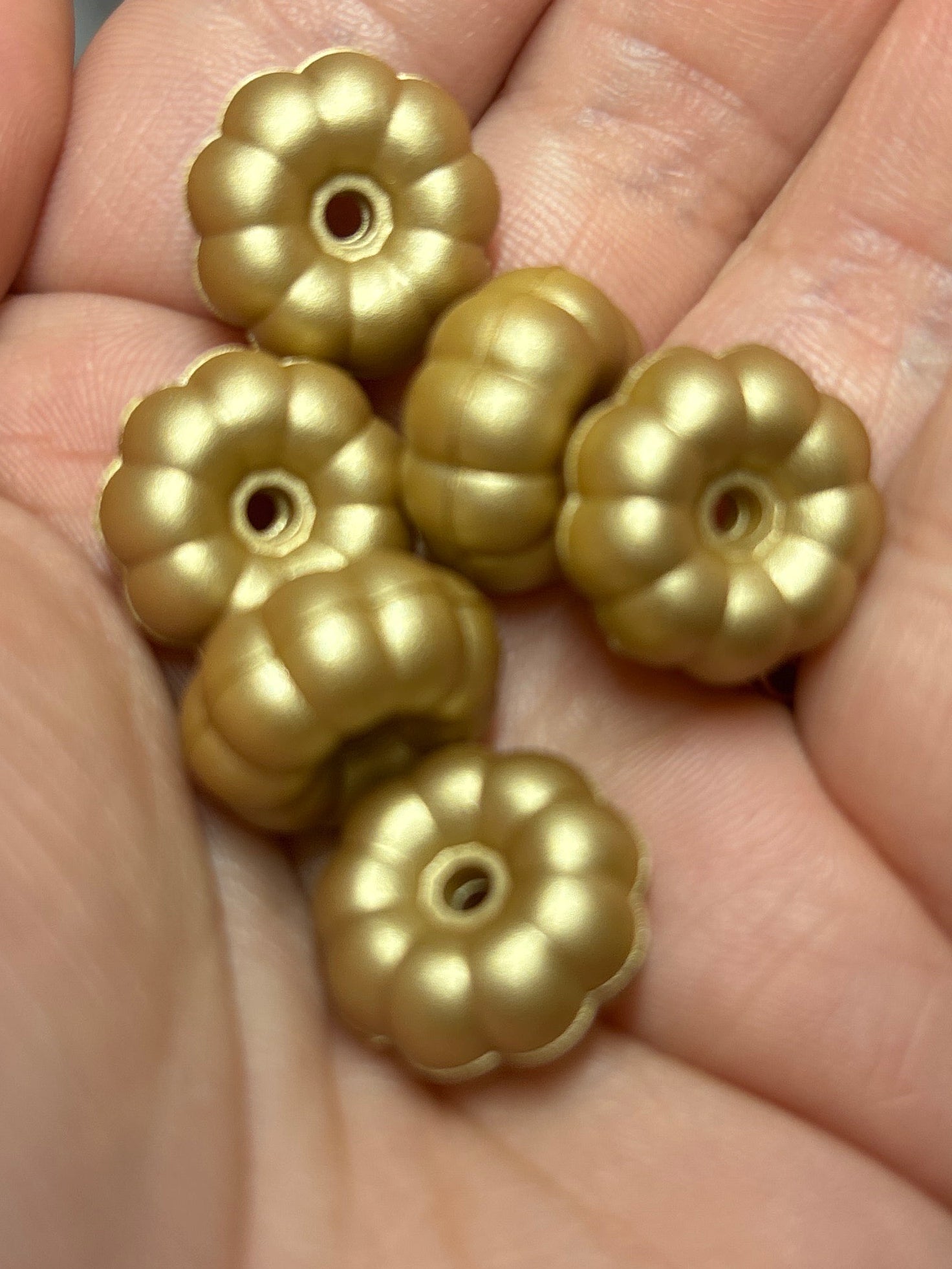 Lentilles fleurs bronze 15 mm