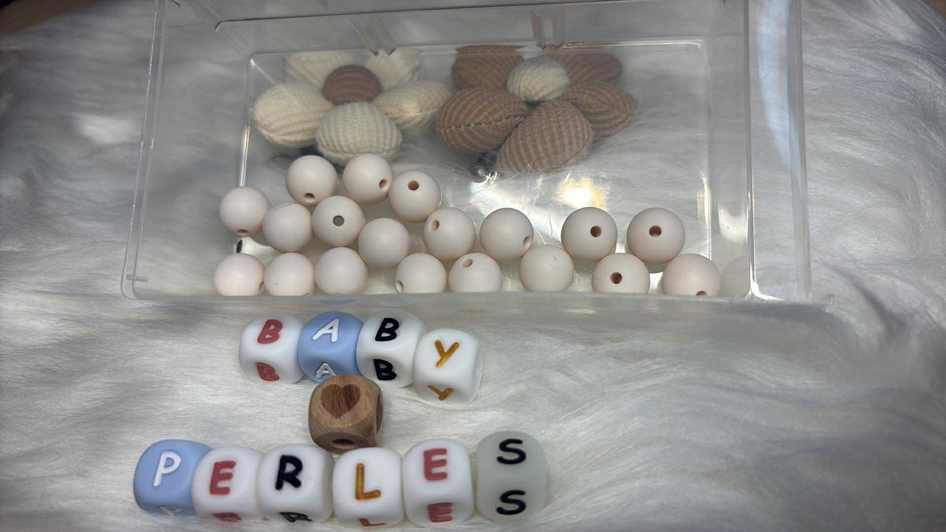 Perle ronde 12 mm beige clair