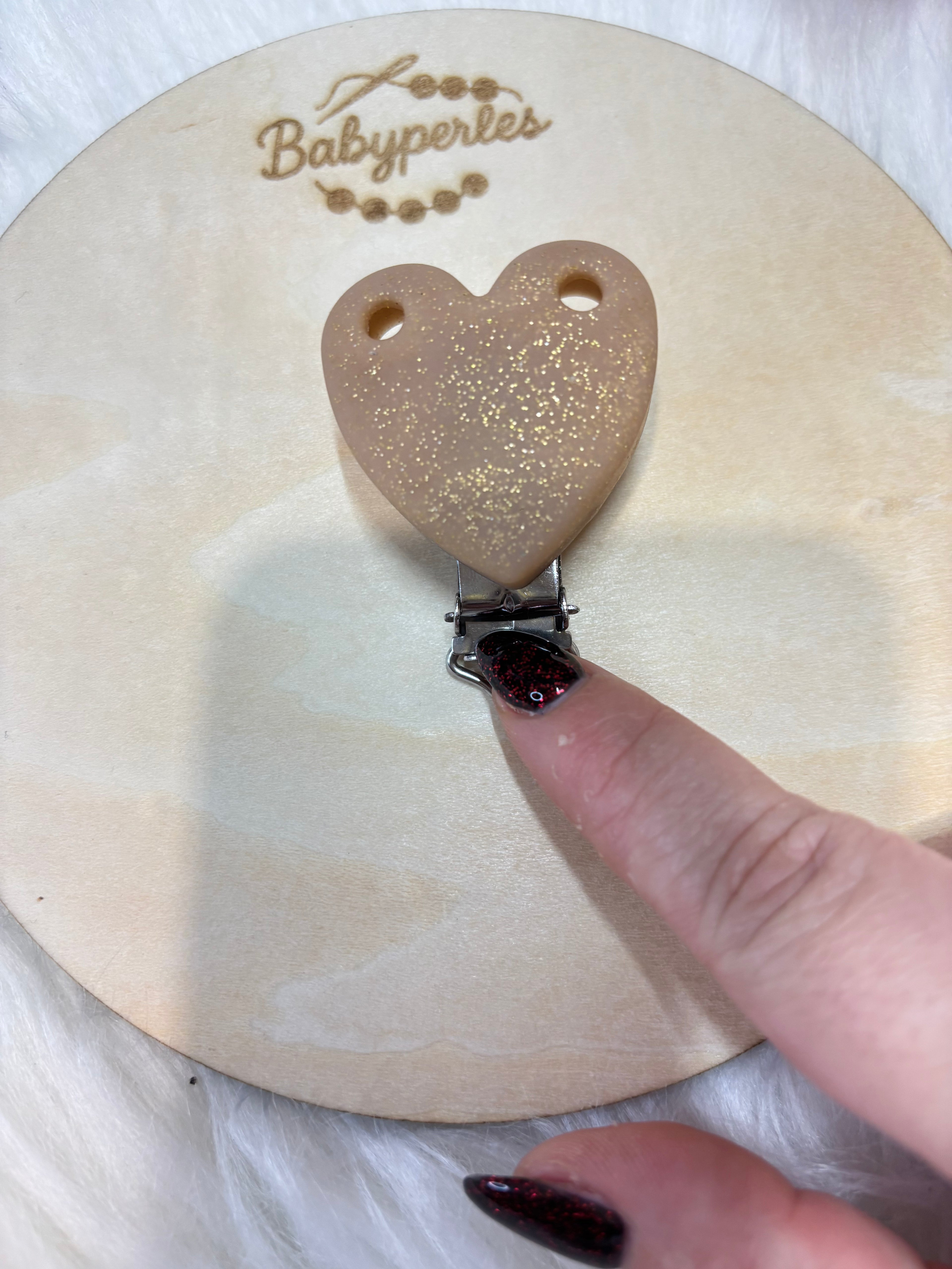Clip cœur marron pailleté